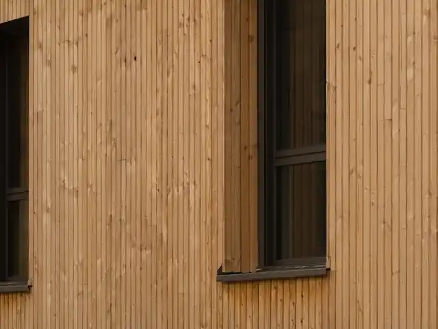 Alpine Austrian Larch Board on Board Cladding 33 Alpine Austrian Larch board on board cladding co2larch