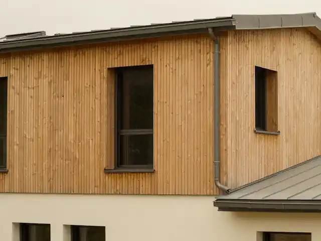 Alpine Austrian Larch Cladding 37 Alpine Austrian Larch Board cladding co2larch